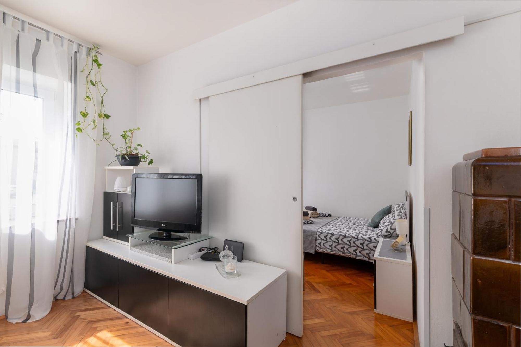 Apartman Milijana 파자나 외부 사진