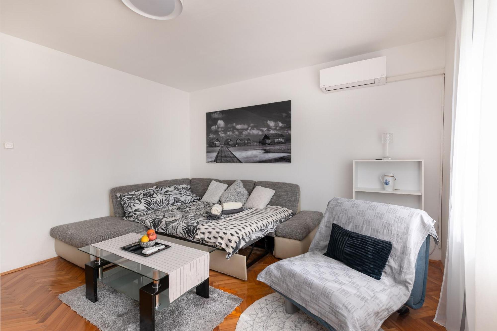 Apartman Milijana 파자나 외부 사진